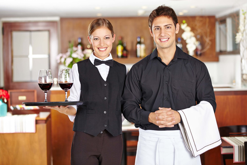 Ricerca di Personale per Hotel e Ristoranti: come ottimizzare lo staff in base alla stagionalità e all'esigenze lavorative