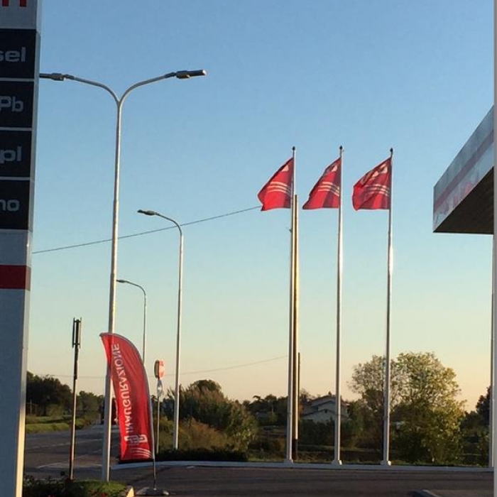 bandiere-personalizzate-logo-vela-e-pennoni