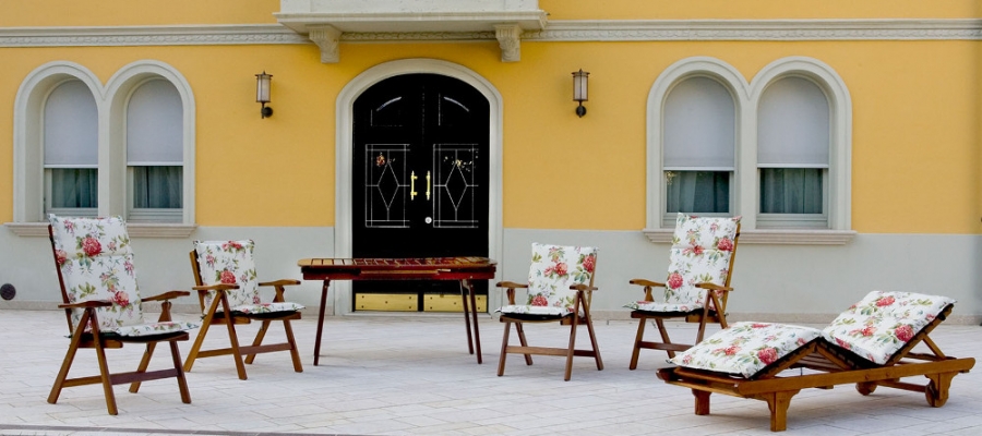 Arredo esterno da giardino